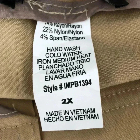 🆕Plus Size Nude Stretchy Cropped Dress Pants 2X 🆕 - Picture 5 of 6